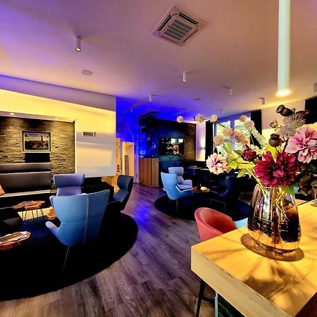 Privat & Boutique Hotel Plauer See Fuenfseen ภายนอก รูปภาพ