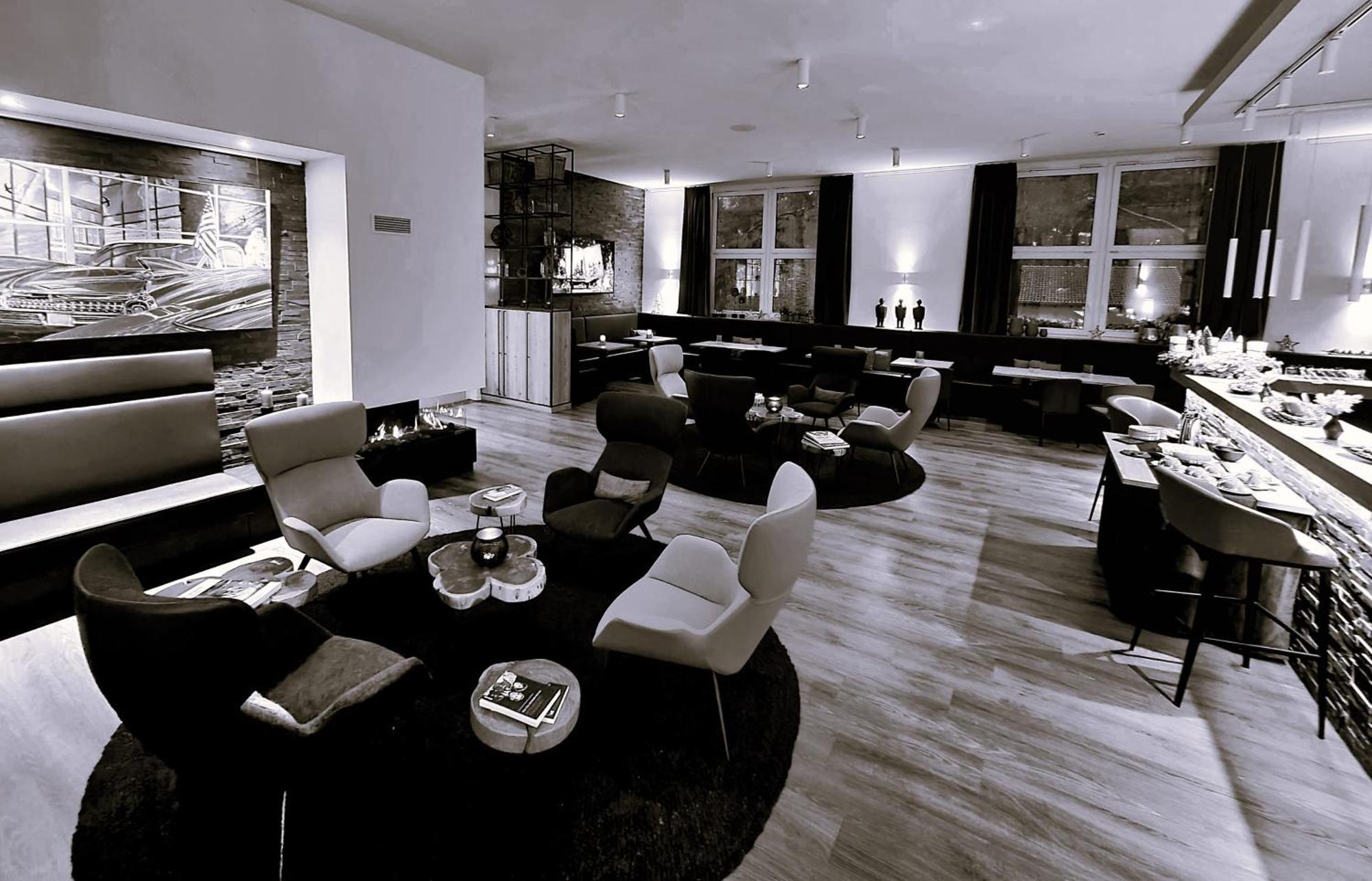 Privat & Boutique Hotel Plauer See Fuenfseen ภายนอก รูปภาพ