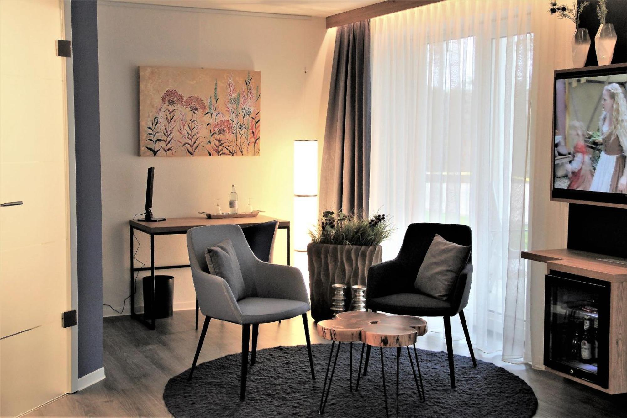 Privat & Boutique Hotel Plauer See Fuenfseen ภายนอก รูปภาพ