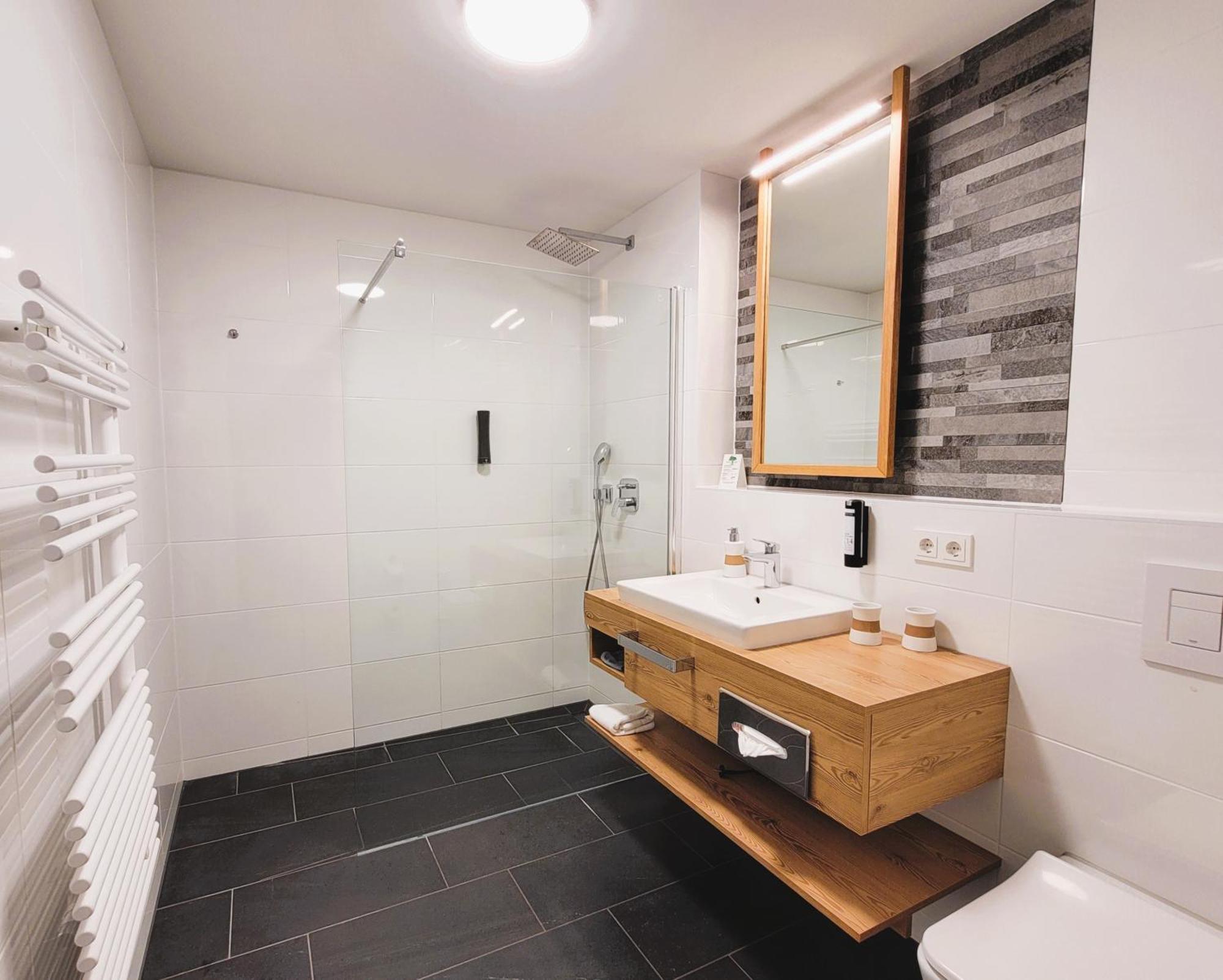 Privat & Boutique Hotel Plauer See Fuenfseen ภายนอก รูปภาพ